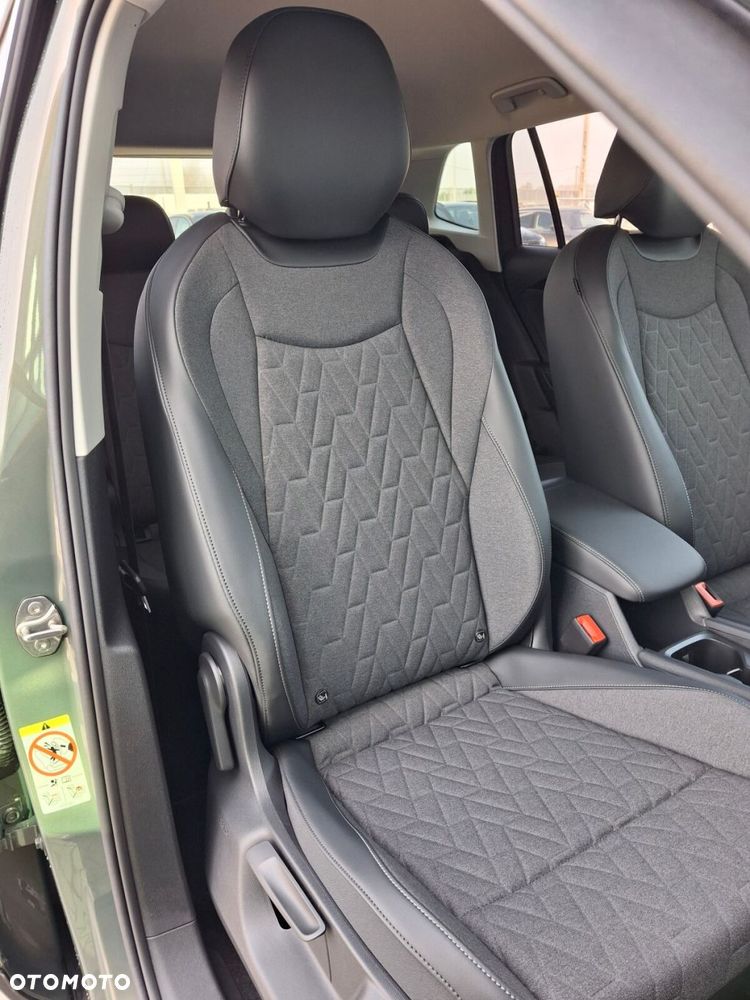 Volkswagen Tiguan - 21