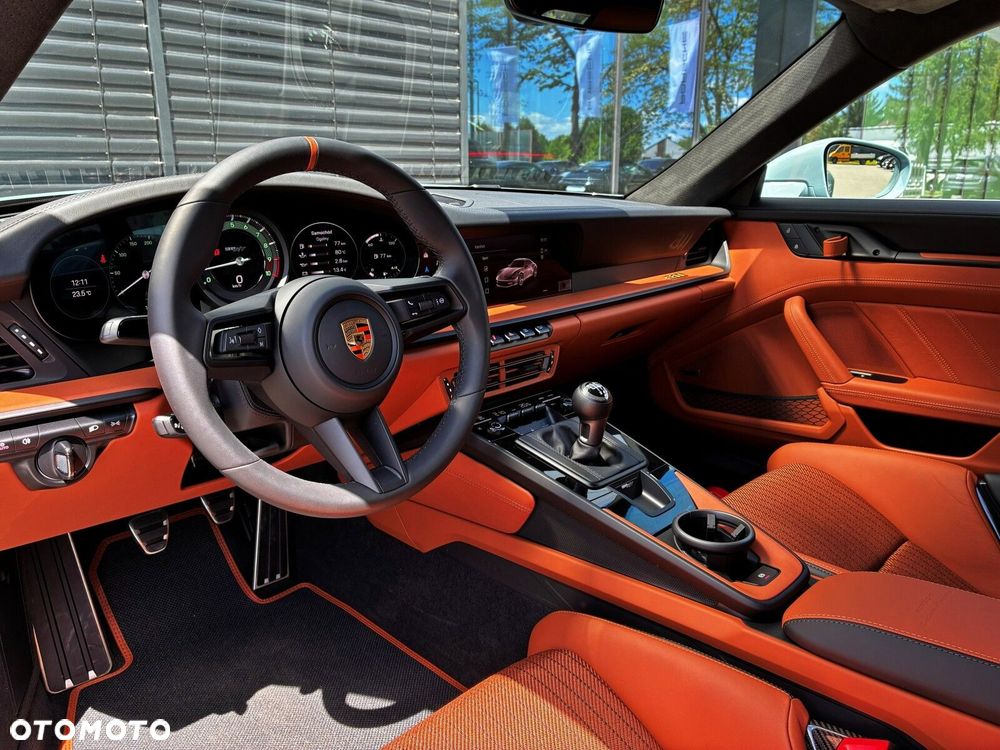 Porsche 911 - 19