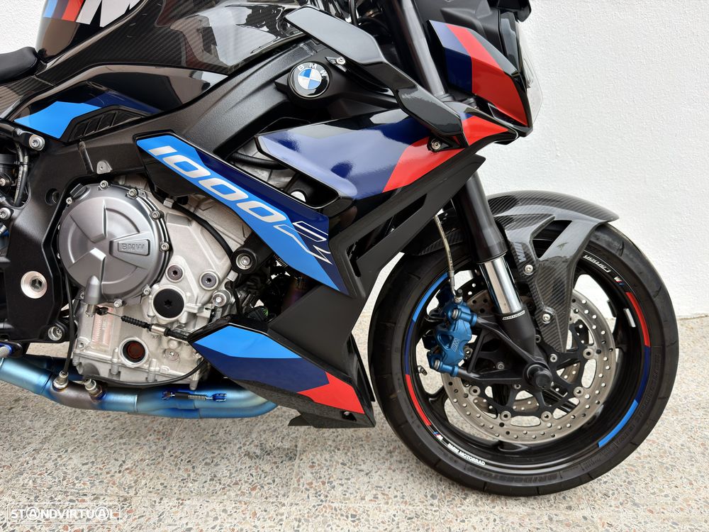 BMW M 1000 R Competition - 18