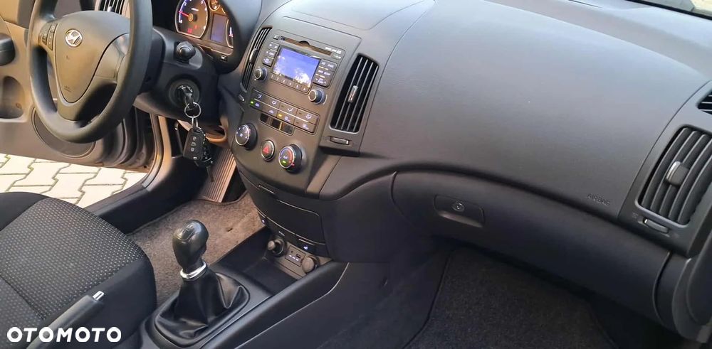Hyundai i30 1.4 Classic - 10
