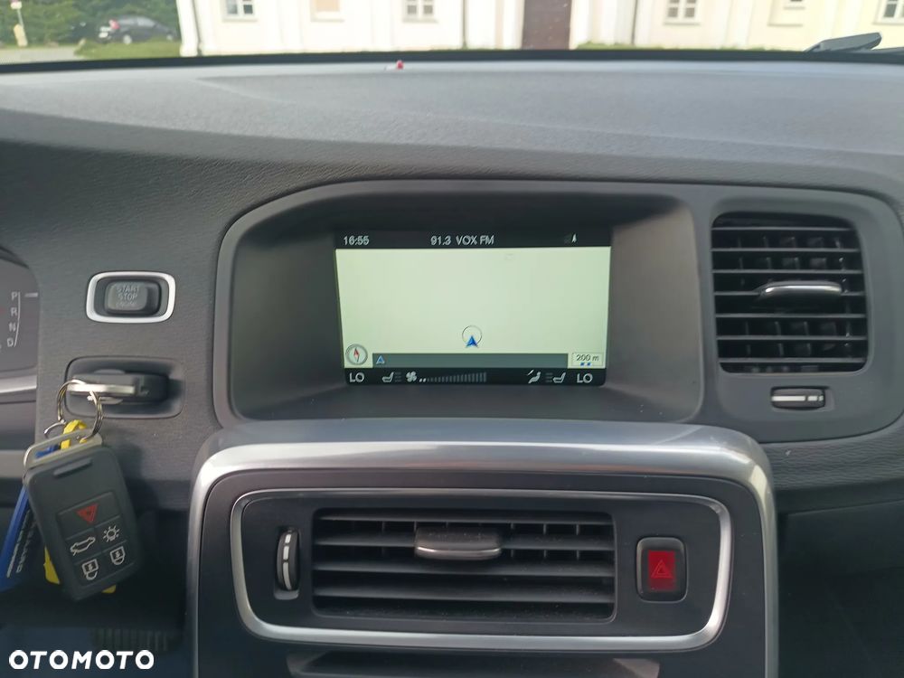 Volvo V60 - 13