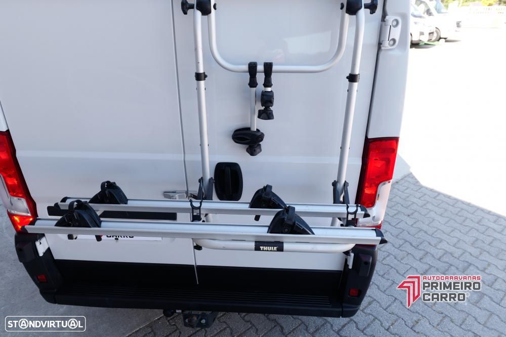 Rapido Van V62 cama francesa - 56