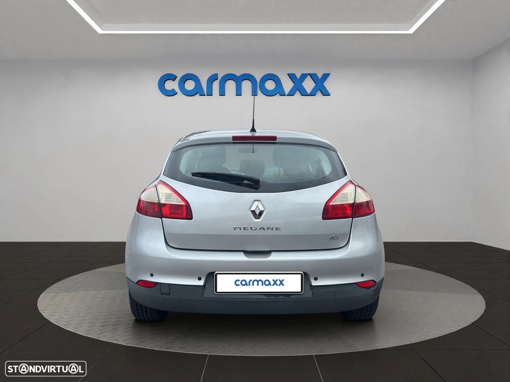 Renault Mégane 1.5 dCi Dynamique - 5