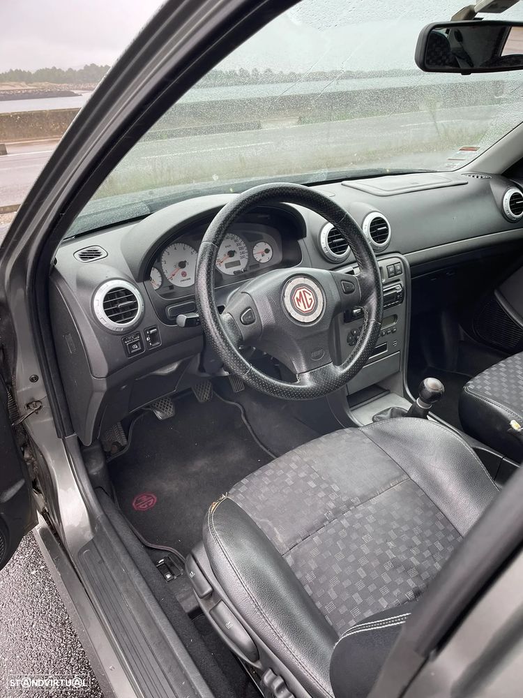 MG ZS 105 - 14