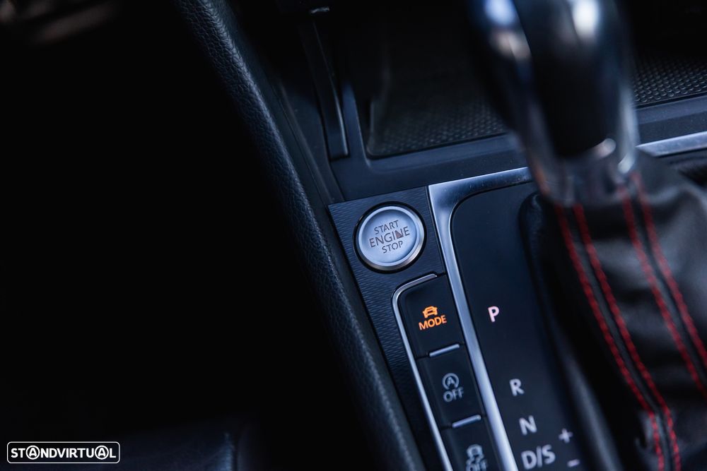 VW Golf 2.0 TSi GTi DSG Performance - 21