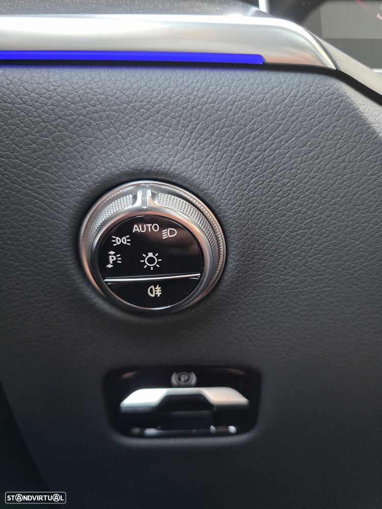 Mercedes-Benz GLC 300 de Coupe 4Matic 9G-TRONIC AMG Line - 28
