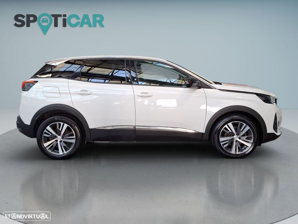 Peugeot 3008 1.5 BlueHDi Allure EAT8 - 5