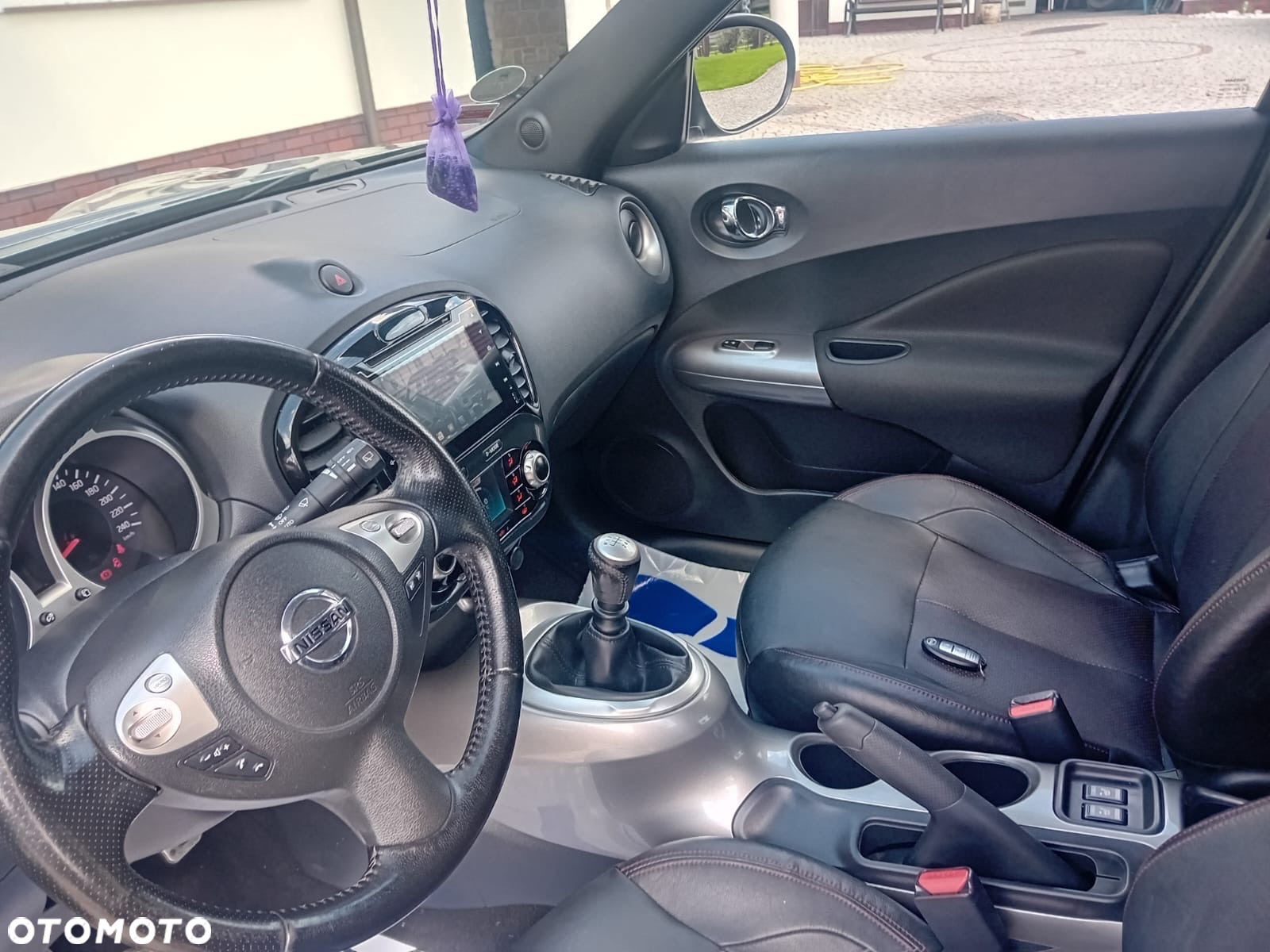 Nissan Juke 1.6 DIG-T 360 - 27