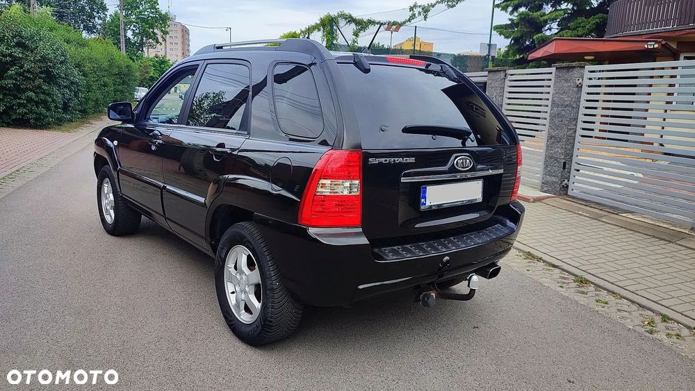 Kia Sportage 2.0 Freedom + - 31