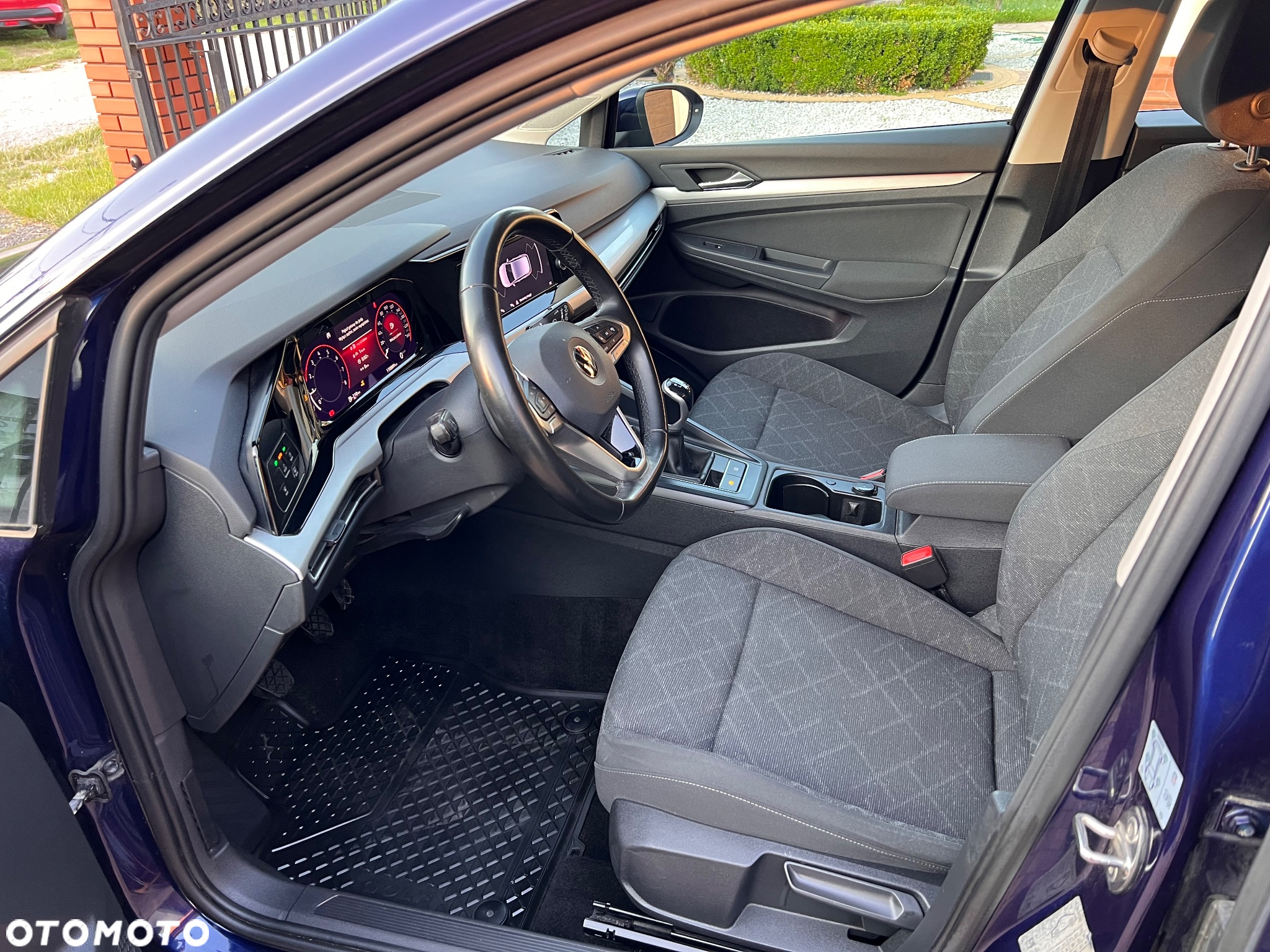 Volkswagen Golf VIII 1.5 TSI EVO Life - 6