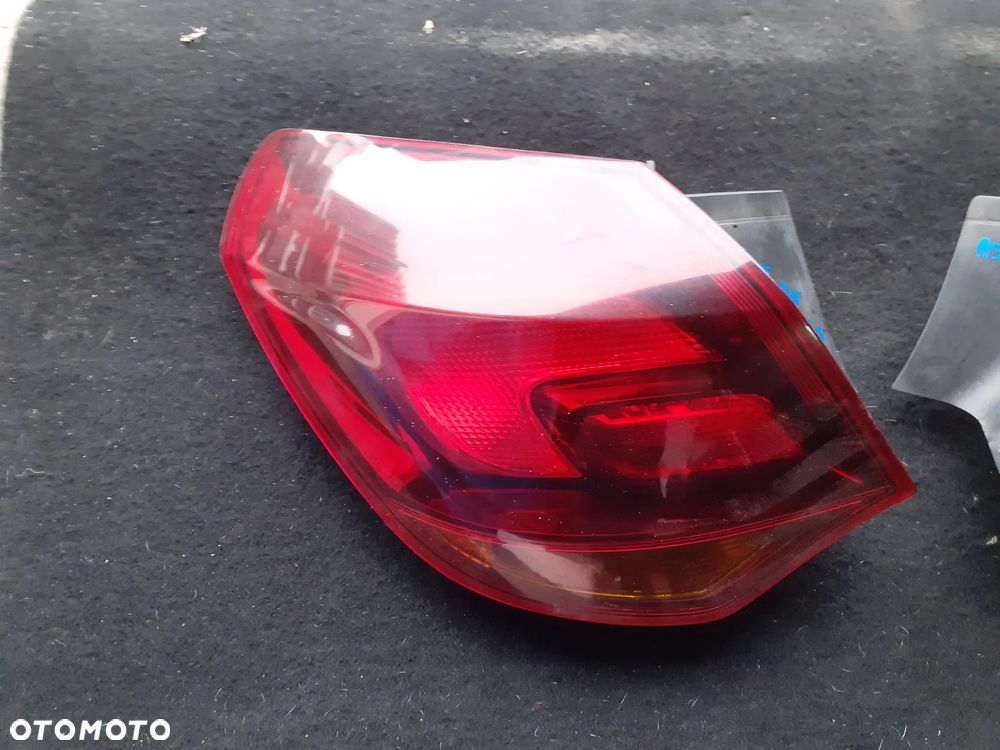 12146 Lampa lewy prawy tył Opel Astra J HB 5 drzwi - 3