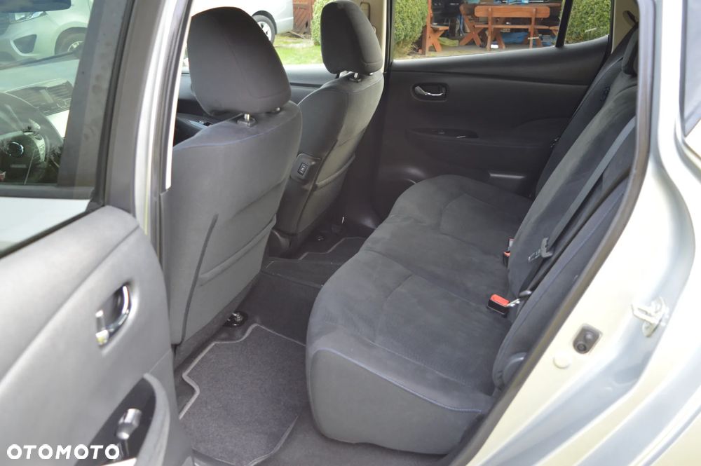 Nissan Leaf 24 kWh (mit Batterie) Visia - 30