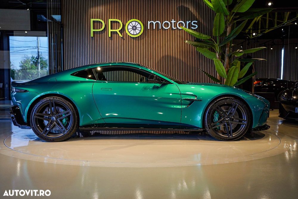 ASTON MARTIN V8 Vantage 2024 — imagine 3