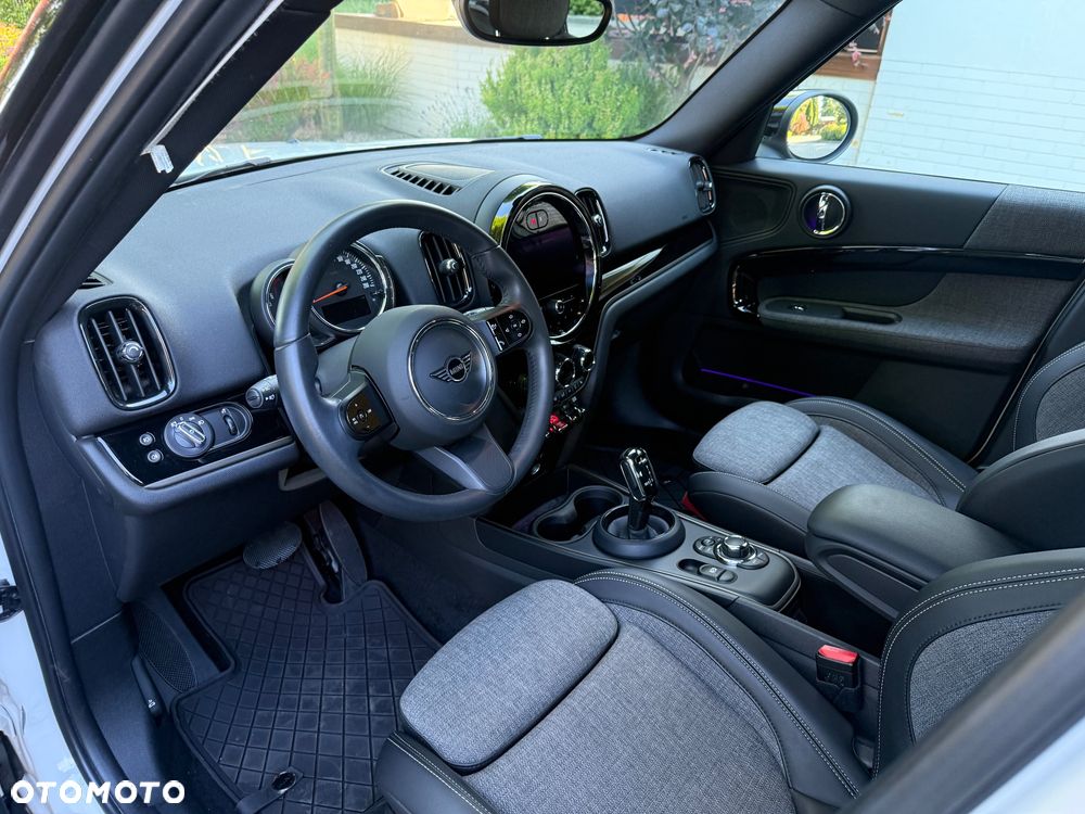 MINI Countryman Cooper Classic Trim - 19