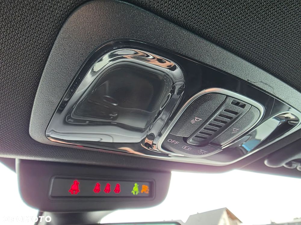 Alfa Romeo Giulietta 1.4 TB 16V Multiair Turismo - 12