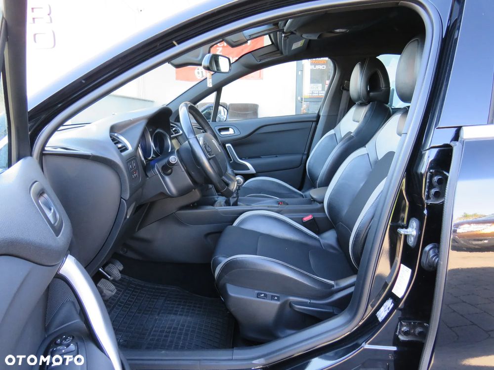 Citroën DS4 2.0 BlueHDi SportChic S&S - 29