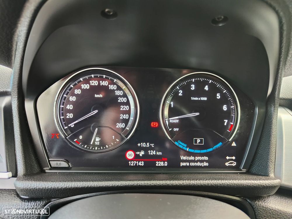 BMW 225xe Active Tourer Line Sport - 11