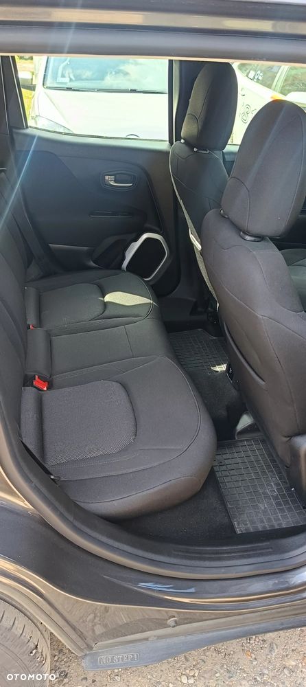 Jeep Renegade - 6