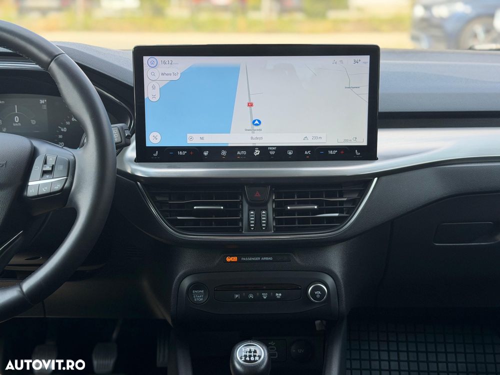 FORD Focus 2022 — imagine 14