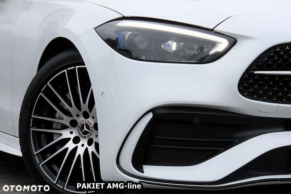 Mercedes-Benz Klasa C 300 mHEV 4-Matic AMG - 13