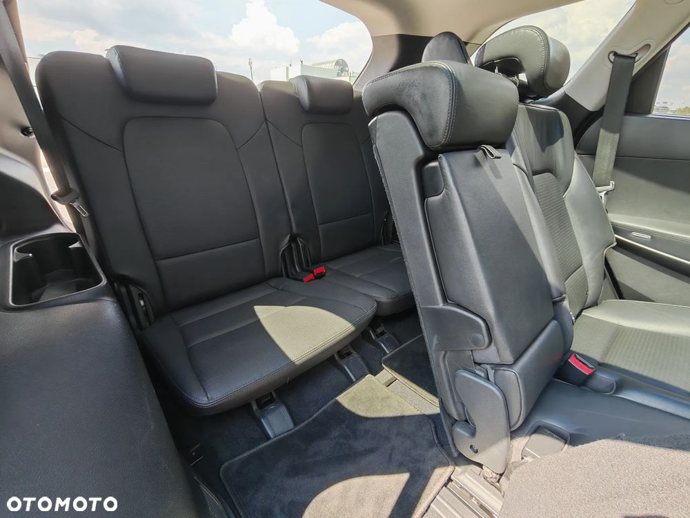 Hyundai Grand Santa Fe 2.2 CRDi Executive 7os - 12