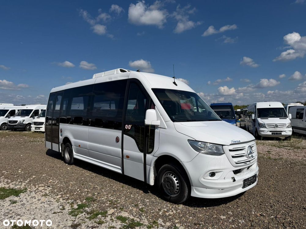 Mercedes-Benz Sprinter 517