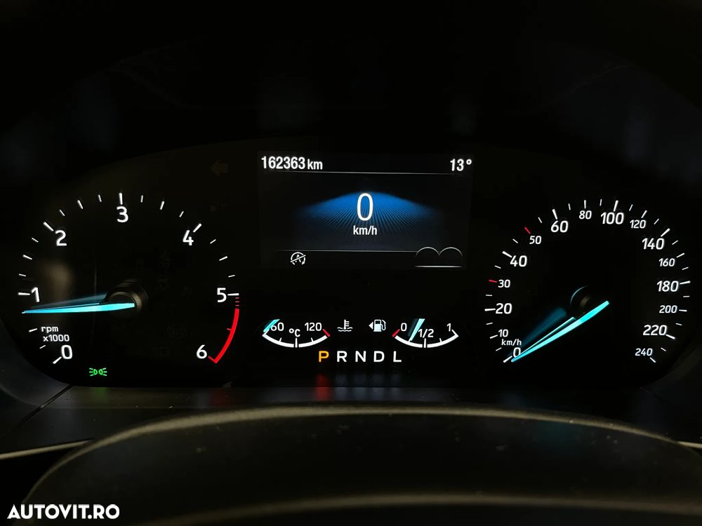 Ford Focus 1.5 EcoBlue Connected - 27