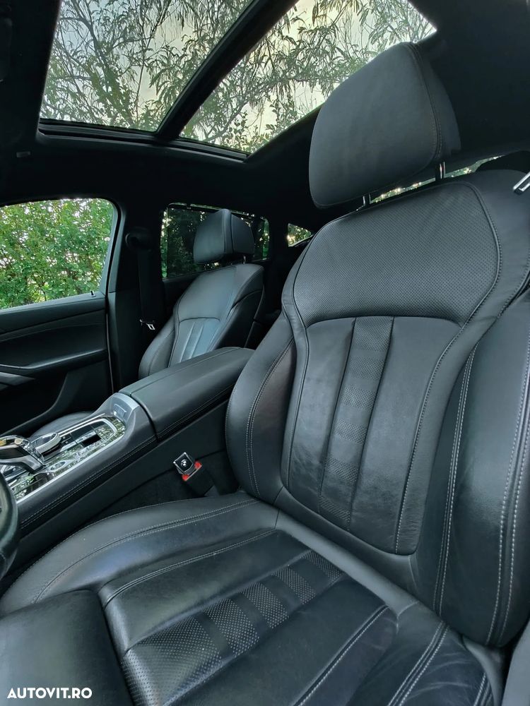 BMW X6 xDrive40i - 8