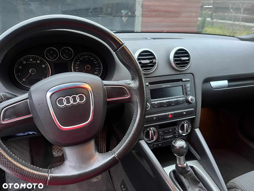 Audi A3 3-drzwiowe 1.4T FSI Attraction - 10