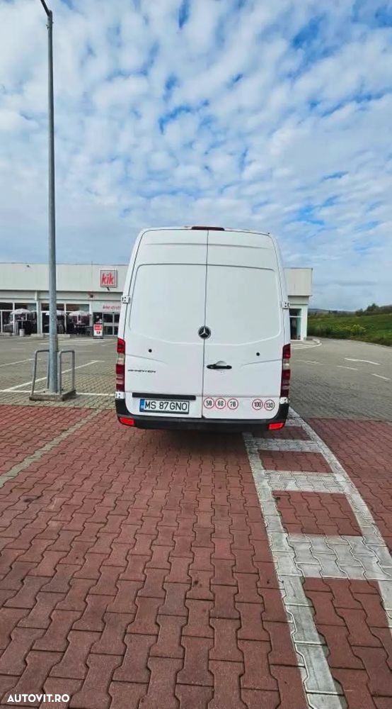 Mercedes-Benz SPRINTER - 6