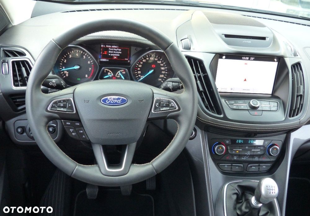 Ford Kuga - 19