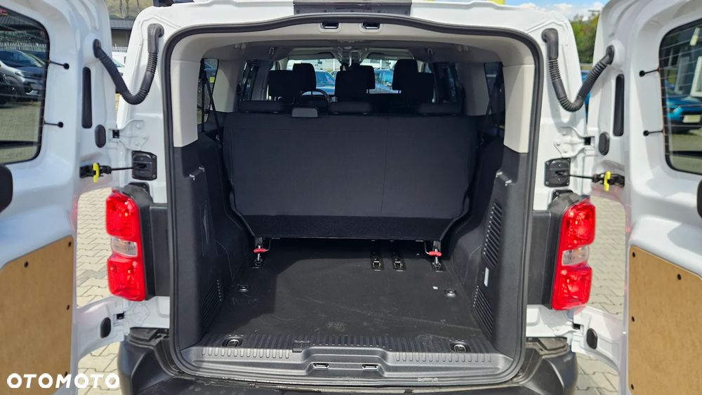 Opel Vivaro - 18
