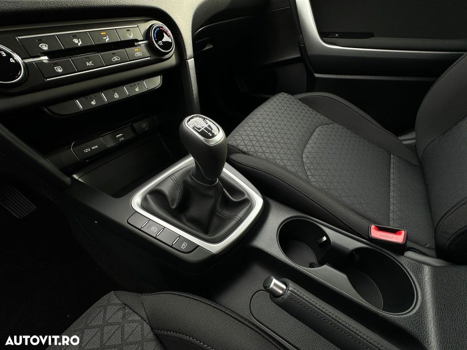 Kia Ceed 1.5 T-GDI 6MT Best - 18