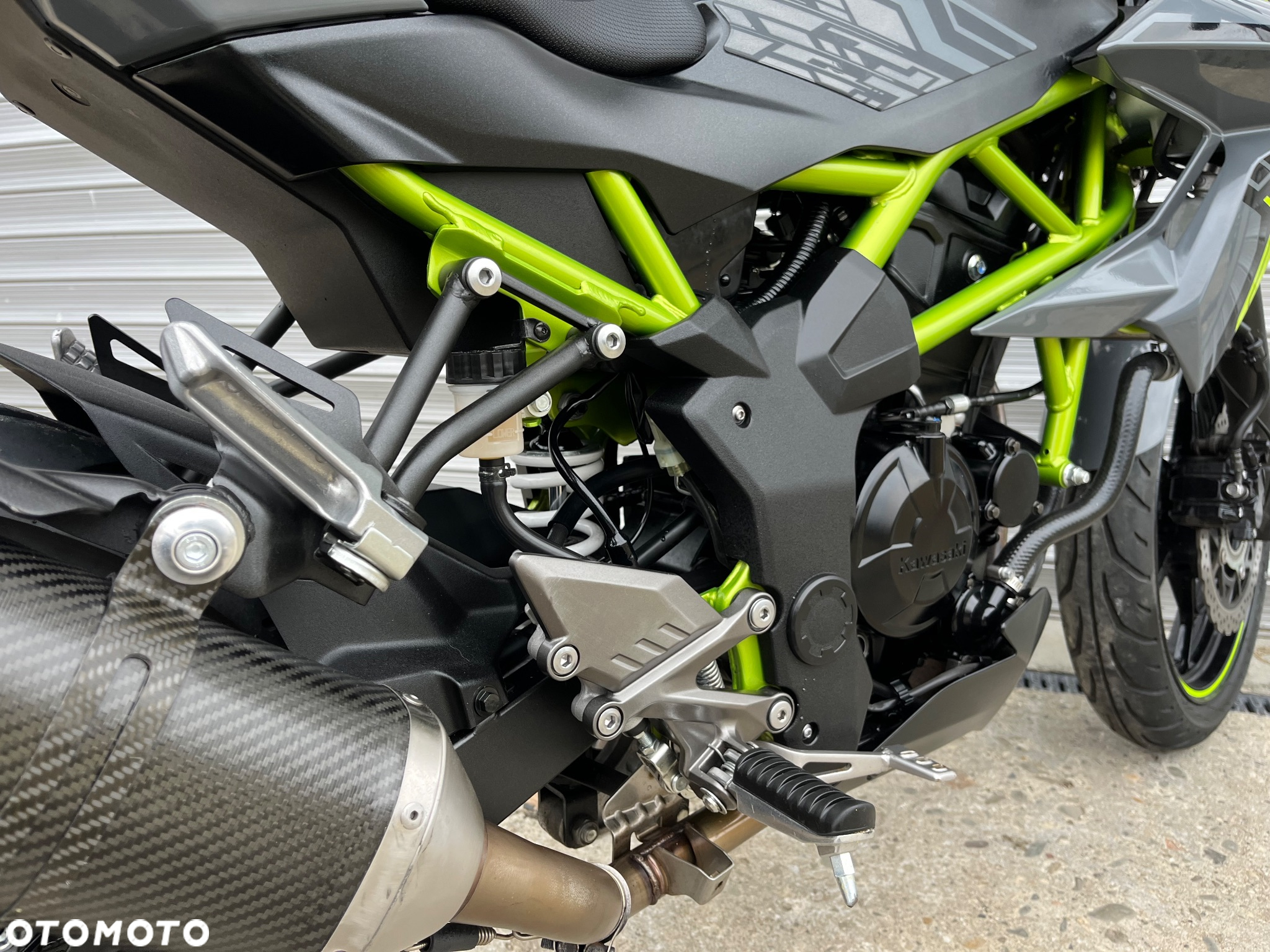 Kawasaki Z - 37