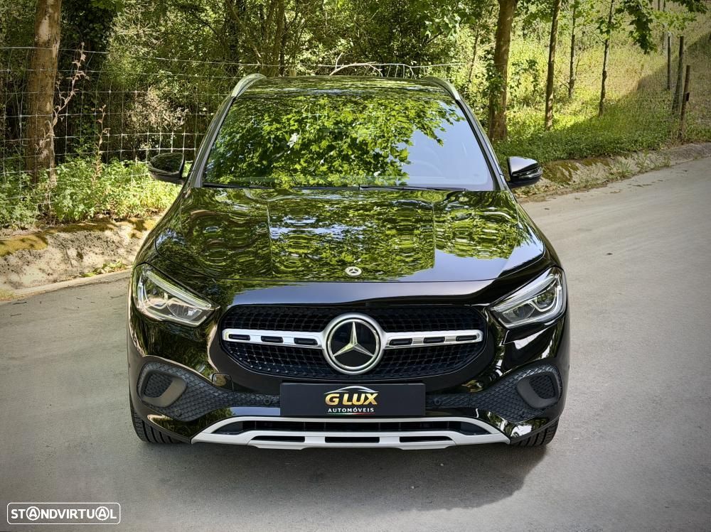 Mercedes-Benz GLA 180 7G-DCT - 2