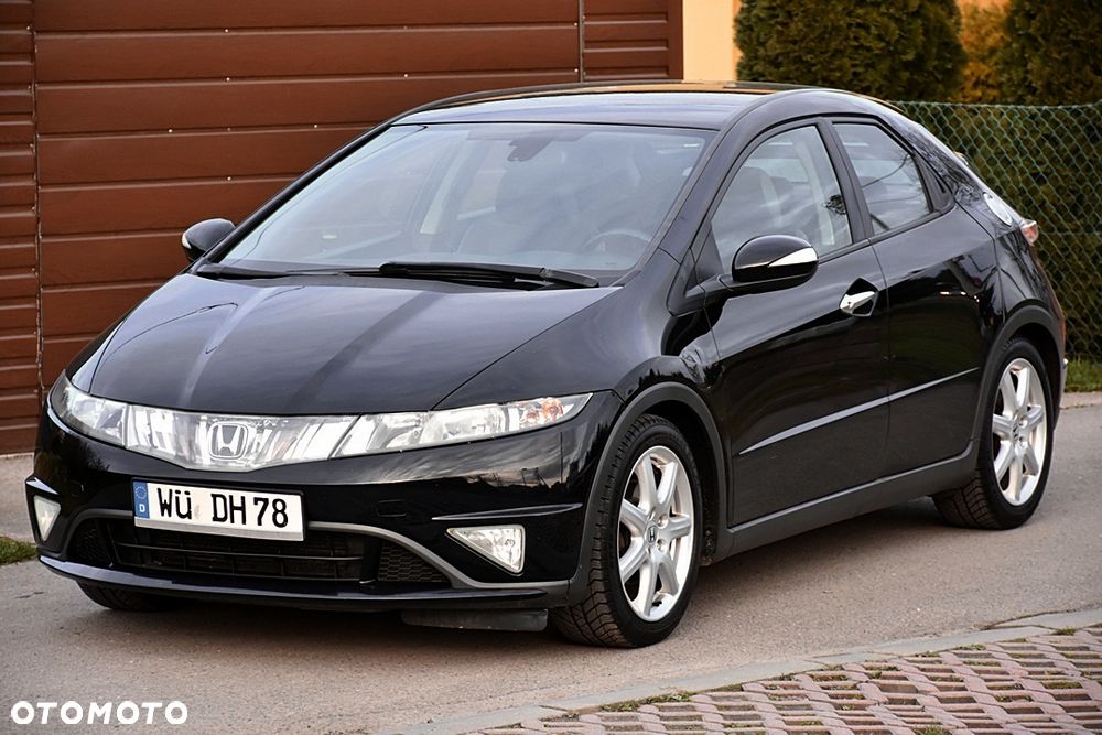 Honda Civic 1.8i-VTEC 50 Jahre Edition - 2