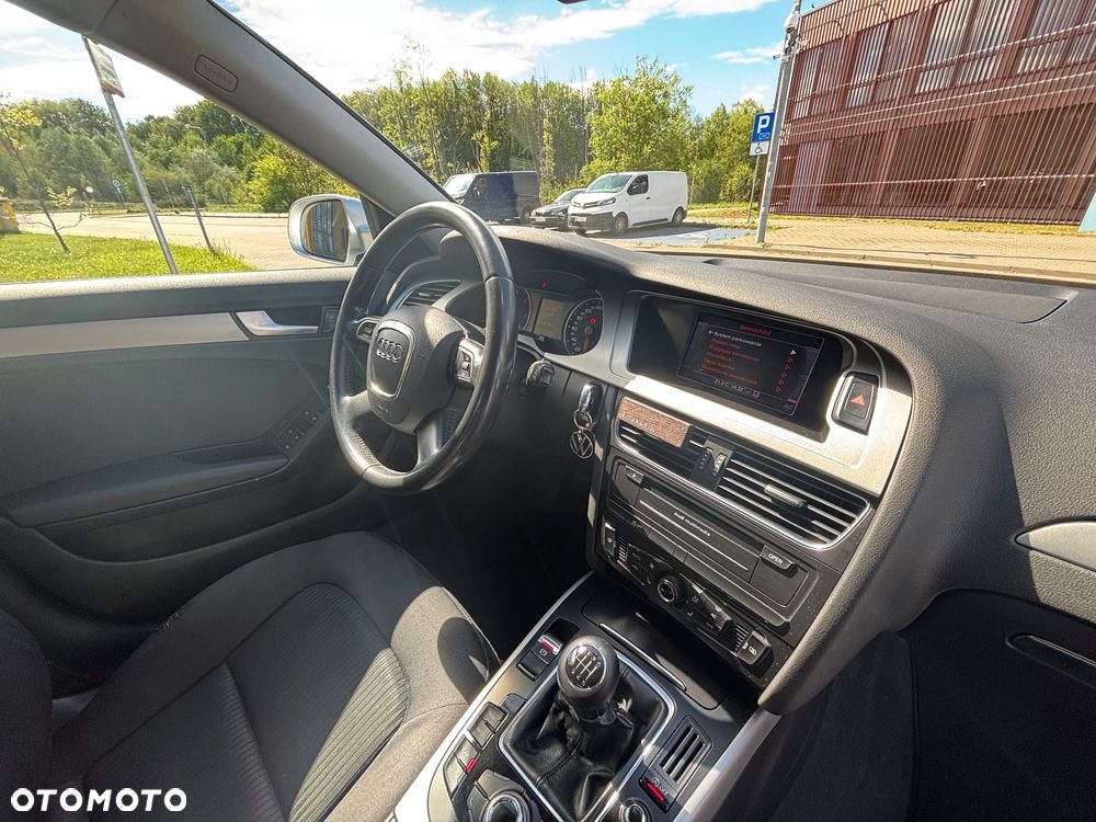 Audi A4 Avant 2.0 TDI e DPF Ambiente - 16