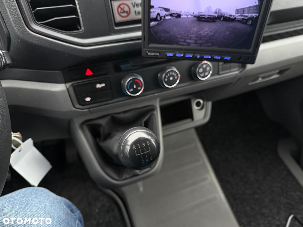 Volkswagen Crafter 35 - 11