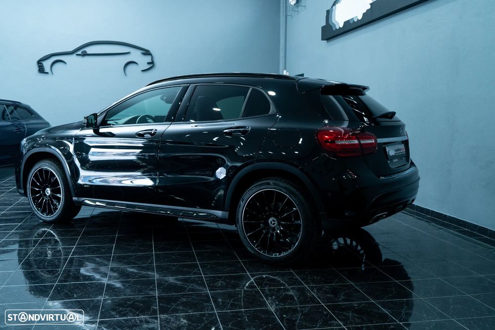 Mercedes-Benz GLA 180 7G-DCT AMG Line - 3