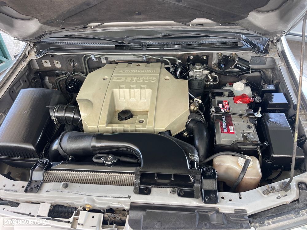 Mitsubishi Pajero 3.2 DI-D GLS ABS+CA - 18