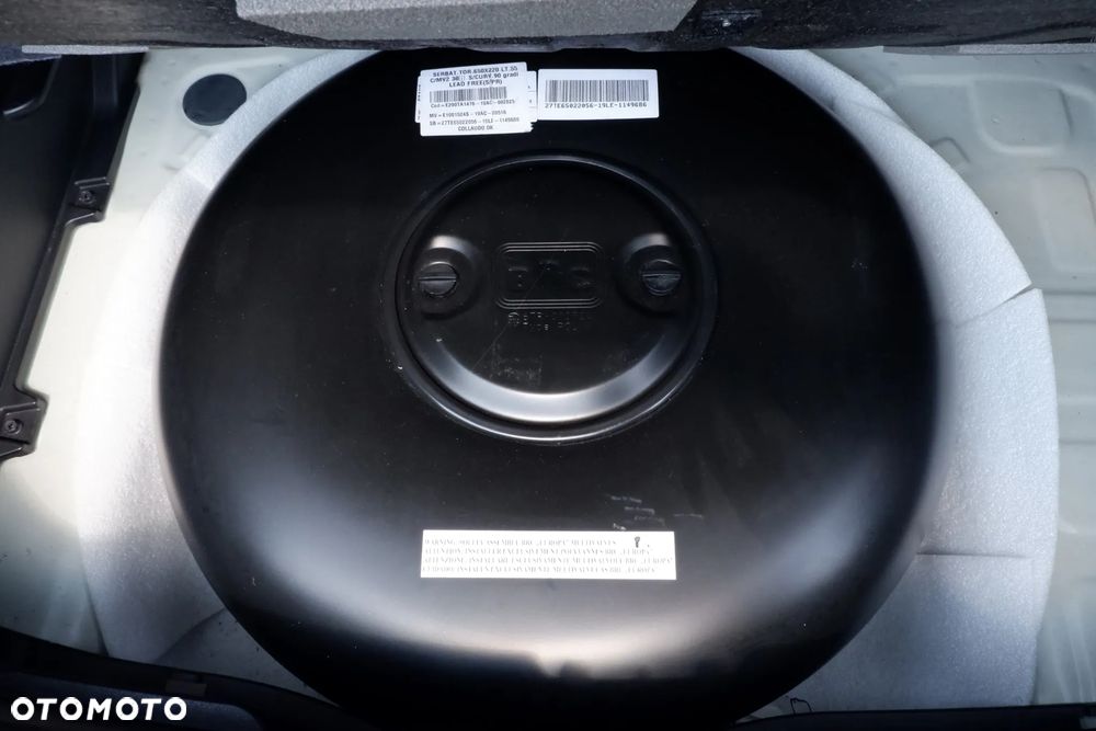 Kia Stonic 1.4 L - 14