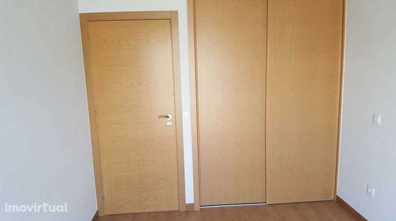 Apartamento T2 em fase final de remodelação em Almada - Grande imagem: 3/5