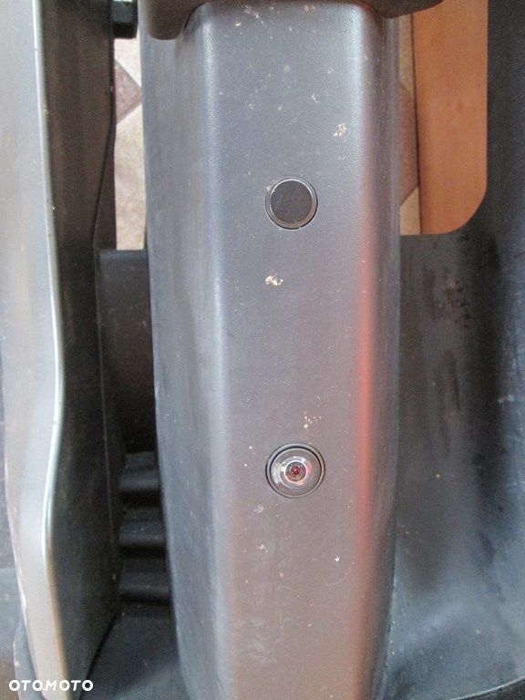 Zderzak przedni R- Rover Sport Lift Xenon PDC kame - 4
