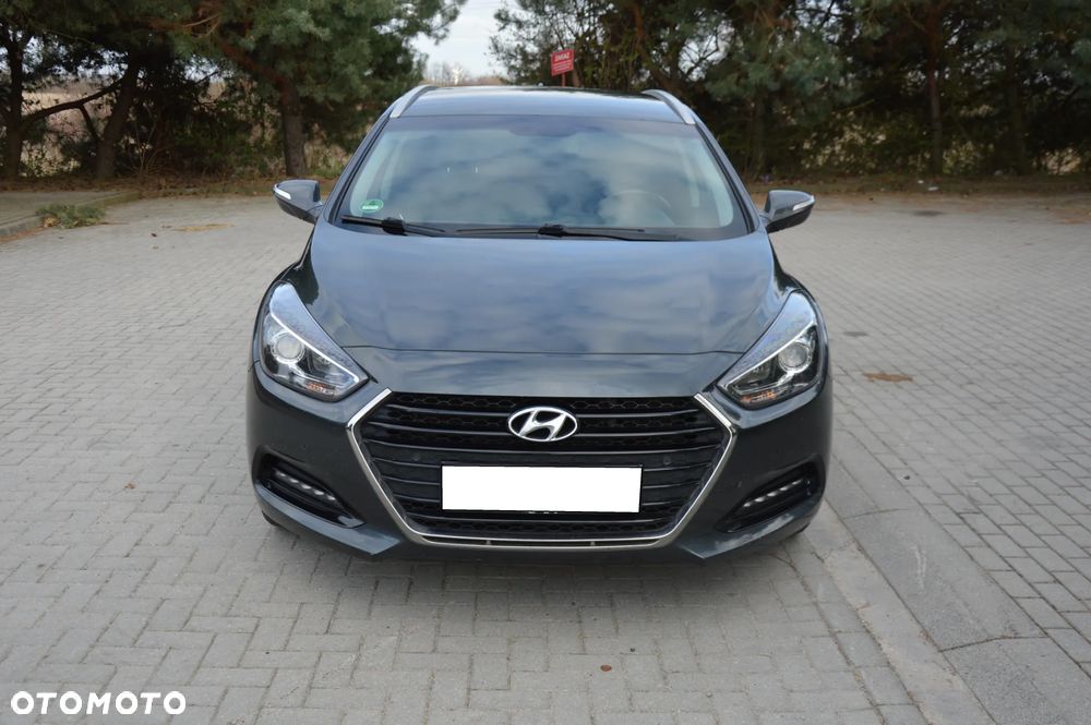 Hyundai i40 Kombi blue 1.7 CRDi DCT Premium - 5