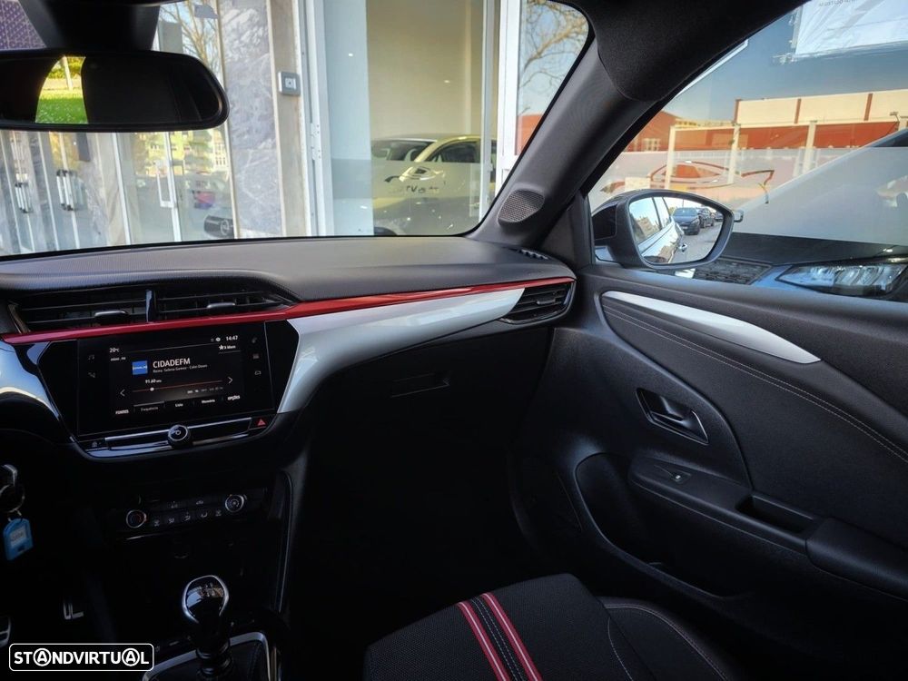 Opel Corsa 1.2 T GS - 18