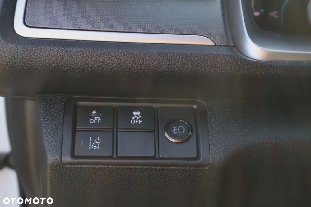 Honda Civic 1.5 i-VTEC Turbo CVT Elegance - 16