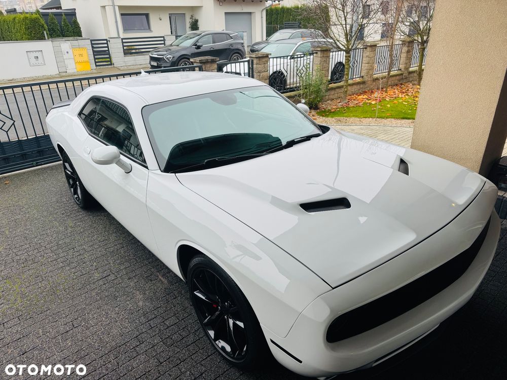 Dodge Challenger 3.6 SXT Plus - 5