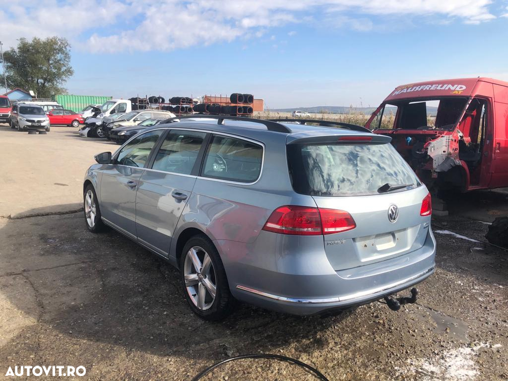 Dezmembrez piese Volkswagen Passat B7 - 3