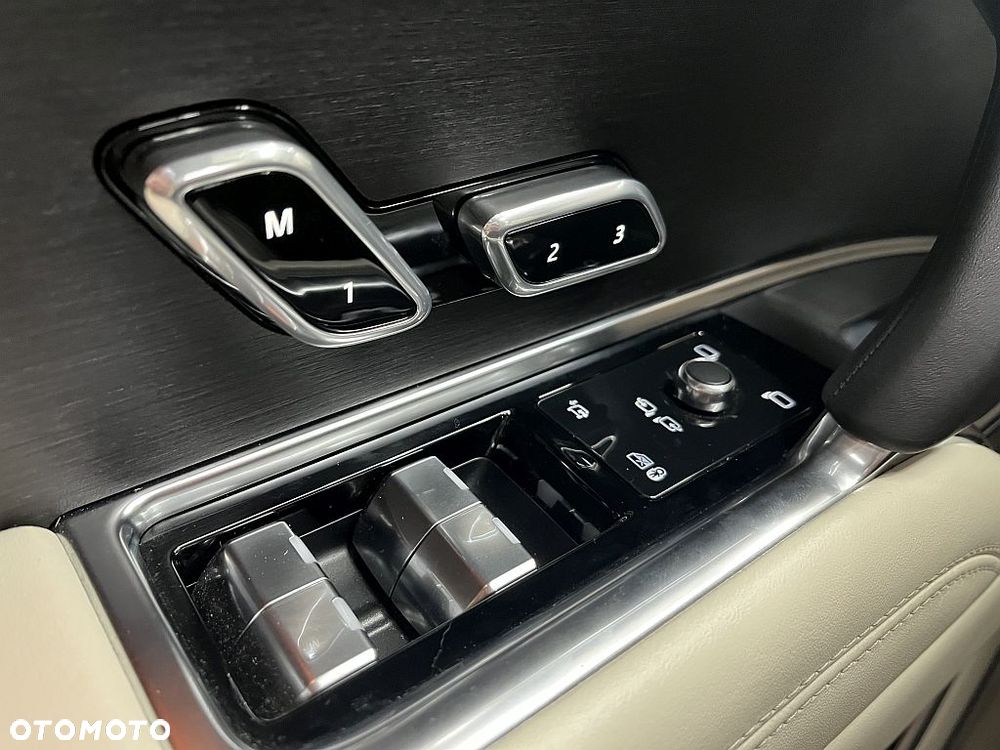 Land Rover Range Rover 4.4 V8 P535 Autobiography - 8