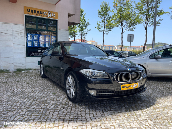 BMW 535 i Exclusive Auto 177g
